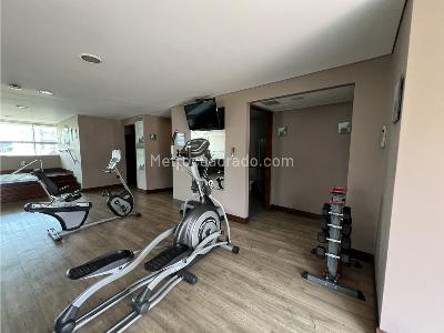 Apartaestudio en venta en Oviedo, Medellín, 40 m² · foto 10 de 17