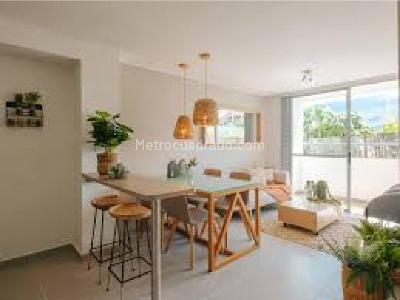 Apartamento de 3 alcobas en venta en Santa Ana, Bello, 76 m² · foto 3 de 11