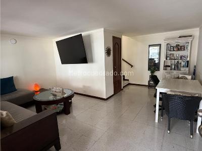 Casa de 4 alcobas en venta en Envigado, Envigado, 163 m² · foto 10 de 10
