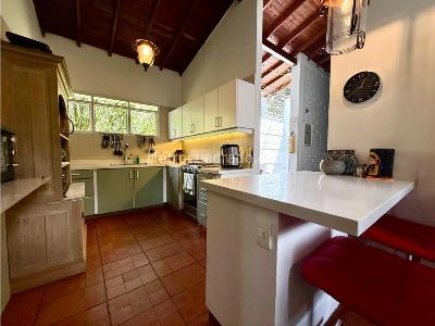Casa de 3 alcobas en venta en Loma De Las Brujas, Envigado, 1451 m² · foto 20 de 20