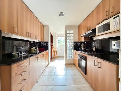 Apartamento de 3 alcobas en venta en Los Balsos, Medellín, 157 m² · foto 9 de 20