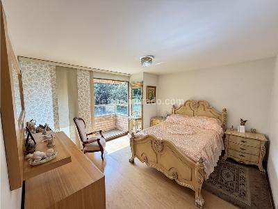 Apartamento de 3 alcobas en venta en Los Balsos, Medellín, 157 m² · foto 12 de 20