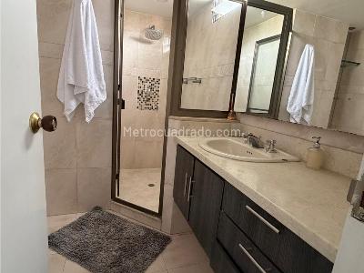 Apartamento en venta en Los Balsos, Medellín · foto 13 de 20