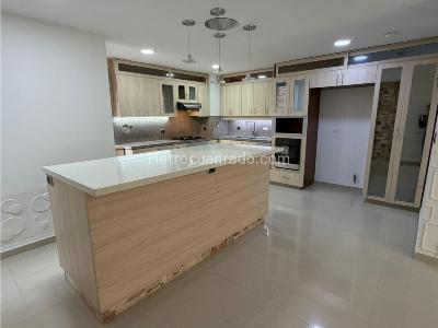 Apartamento en venta en Envigado, Envigado · foto 2 de 20