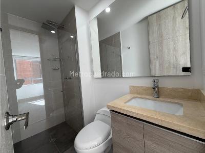 Apartamento de 3 alcobas en venta en Loma De Los Mesa, Envigado, 99 m² · foto 7 de 15