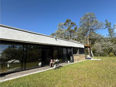 Casa de 5 alcobas en venta en Envigado, Envigado, 220 m² · foto 19 de 20