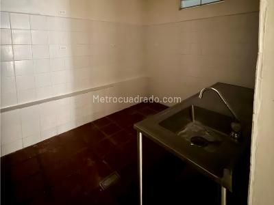 Apartaestudio en venta en La Floresta, Medellín, 52 m² · foto 12 de 19