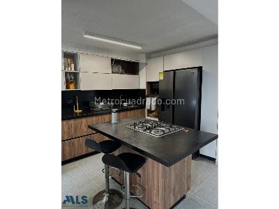 Apartamento en venta en La Abadia, Envigado · foto 2 de 14