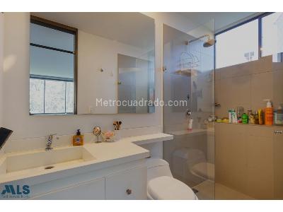 Apartamento de 2 alcobas en venta en Las Palmas, Medellín, 80 m² · foto 9 de 11