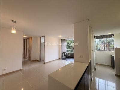 Apartamento en venta en Loma Del Esmeraldal, Envigado · foto 2 de 20