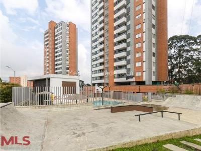 Apartamento en venta en Loma Del Esmeraldal, Envigado · foto 19 de 20