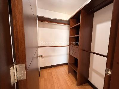 Apartamento de 3 alcobas en venta en La Tomatera, Medellín, 163 m² · foto 17 de 20