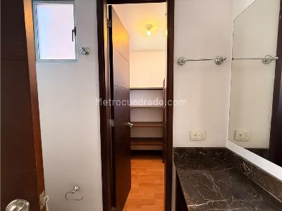 Apartamento de 3 alcobas en venta en La Tomatera, Medellín, 163 m² · foto 18 de 20