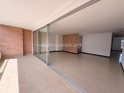Apartamento de 3 alcobas en venta en La Tomatera, Medellín, 163 m² · foto 2 de 20