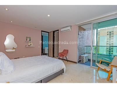 Apartamento de 3 alcobas en venta en Calasanz, Medellín, 164 m² · foto 4 de 19