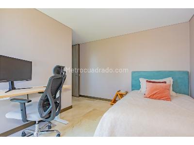 Apartamento de 3 alcobas en venta en Calasanz, Medellín, 164 m² · foto 10 de 19