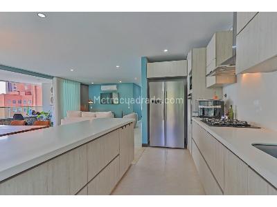 Apartamento de 3 alcobas en venta en Calasanz, Medellín, 164 m² · foto 16 de 19