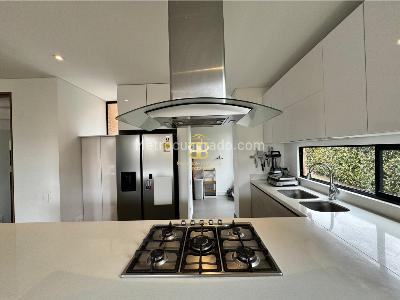Casa de 3 alcobas en venta en Bosque Residencial Alcaparros, Cajicá, 329 m² · foto 4 de 20