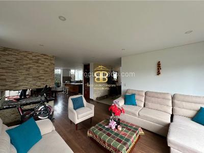 Casa de 4 alcobas en venta en Cajica, Cajicá, 200 m² · foto 2 de 20