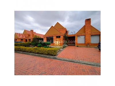 Casa de 4 alcobas en venta en Cajica, Cajicá, 250 m² · foto 3 de 20