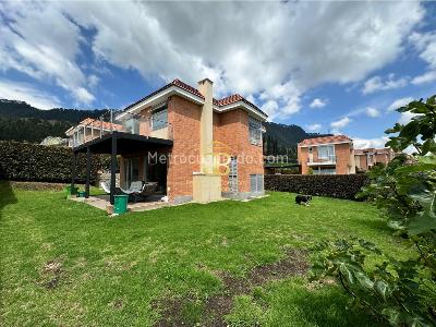 Casa de 3 alcobas en venta en Cajica, Cajicá, 473 m² · foto 2 de 20