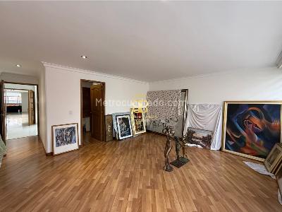 Apartamento en venta en La Carolina, Bogotá · foto 10 de 20