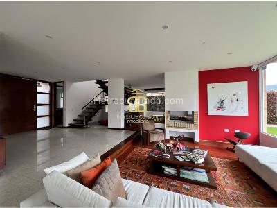 Casa de 4 alcobas en venta en Vereda Calahorra, Cajicá, 300 m² · foto 2 de 20