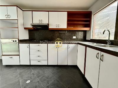 Casa de 3 alcobas en venta en Vereda Bojaca, Chía, 272 m² · foto 13 de 20