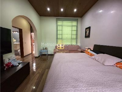 Casa de 3 alcobas en venta en San Jose De Bavaria, Bogotá, 373 m² · foto 17 de 20