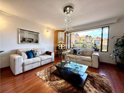 Casa de 4 alcobas en venta en Avenida Chilacos, Chía, 226 m² · foto 2 de 20
