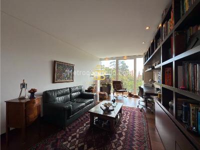 Apartamento de 3 alcobas en venta en Los Rosales, Bogotá, 440 m² · foto 14 de 20