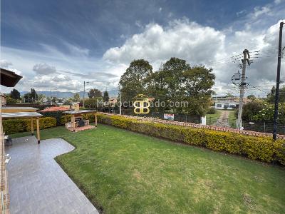 Casa en arriendo en Caminos De Chunugua, Cajicá · foto 12 de 20