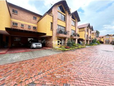 Casa de 5 alcobas en venta en Chia, Chía, 260 m² · foto 2 de 20