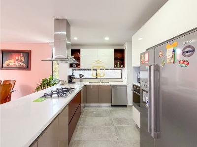 Casa de 3 alcobas en venta en Cajica, Cajicá, 172 m² · foto 8 de 20