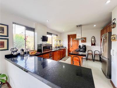 Casa de 3 alcobas en venta en Chia, Chía, 299 m² · foto 9 de 20