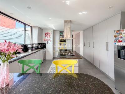 Casa de 4 alcobas en venta en Bojaca, Chía, 330 m² · foto 13 de 20