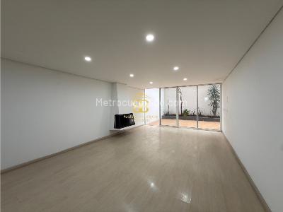 Apartamento de 2 alcobas en venta en Chico, Bogotá, 138 m² · foto 6 de 20
