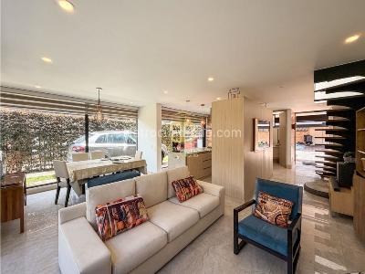 Casa de 3 alcobas en venta en Fonqueta, Chía, 132 m² · foto 2 de 20