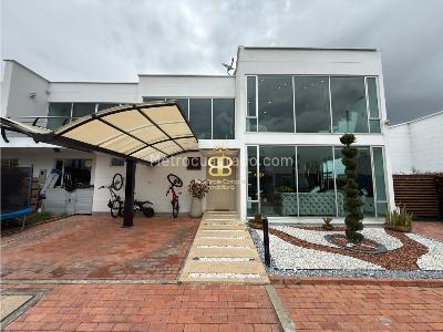 Casa en venta en Condominio Las Acacias, Zipaquirá · foto 9 de 20