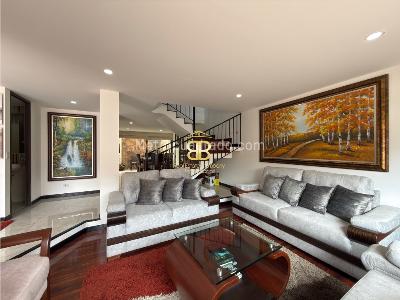 Casa de 4 alcobas en venta en Santa Rita, Chía, 230 m² · foto 2 de 20
