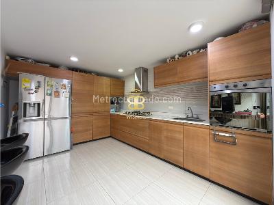 Casa de 4 alcobas en venta en Santa Rita, Chía, 230 m² · foto 6 de 20