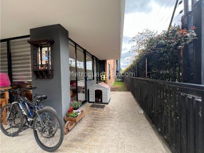 Apartamento de 3 alcobas en venta en Conjunto Bosque Sabana, Cajicá, 112 m² · foto 18 de 20