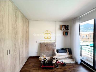 Casa de 3 alcobas en venta en Pinares Cerca De Piedra, Chía, 128 m² · foto 18 de 20