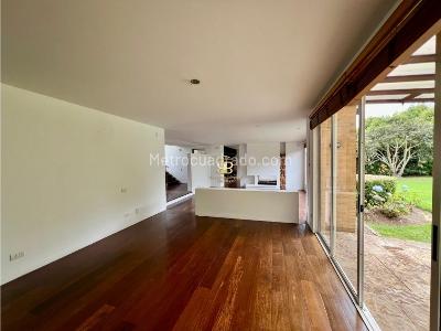 Casa de 4 alcobas en venta en Conjunto Santa Ana De Chia Ii, Chía, 1081 m² · foto 3 de 20