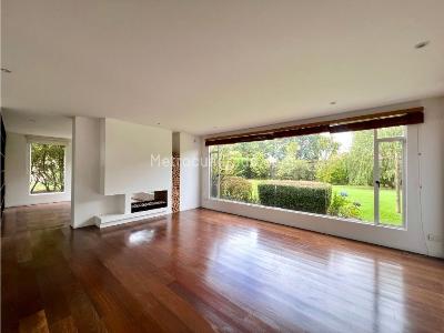 Casa de 4 alcobas en venta en Conjunto Santa Ana De Chia Ii, Chía, 1081 m² · foto 9 de 20