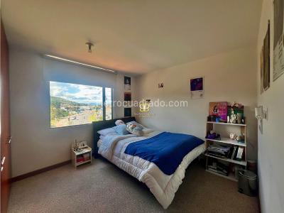 Apartamento de 3 alcobas en venta en Colina Campestre, Bogotá, 129 m² · foto 19 de 20
