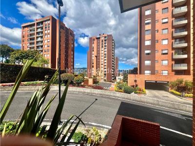 Apartamento de 3 alcobas en venta en Colina Campestre, Bogotá, 129 m² · foto 6 de 20