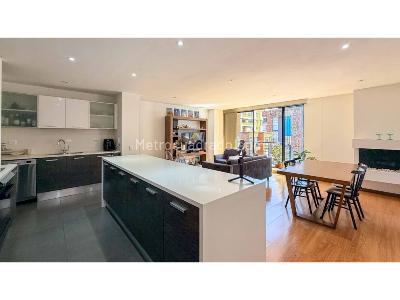 Apartamento de 3 alcobas en venta en Santa Paula, Bogotá, 118 m² · foto 3 de 20