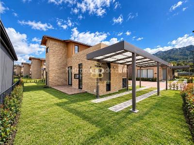 Casa de 3 alcobas en venta en Cajica, Cajicá, 126 m² · foto 2 de 20