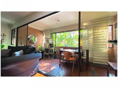 Apartamento de 3 alcobas en venta en Patio Bonito, Medellín, 242 m² · foto 6 de 20